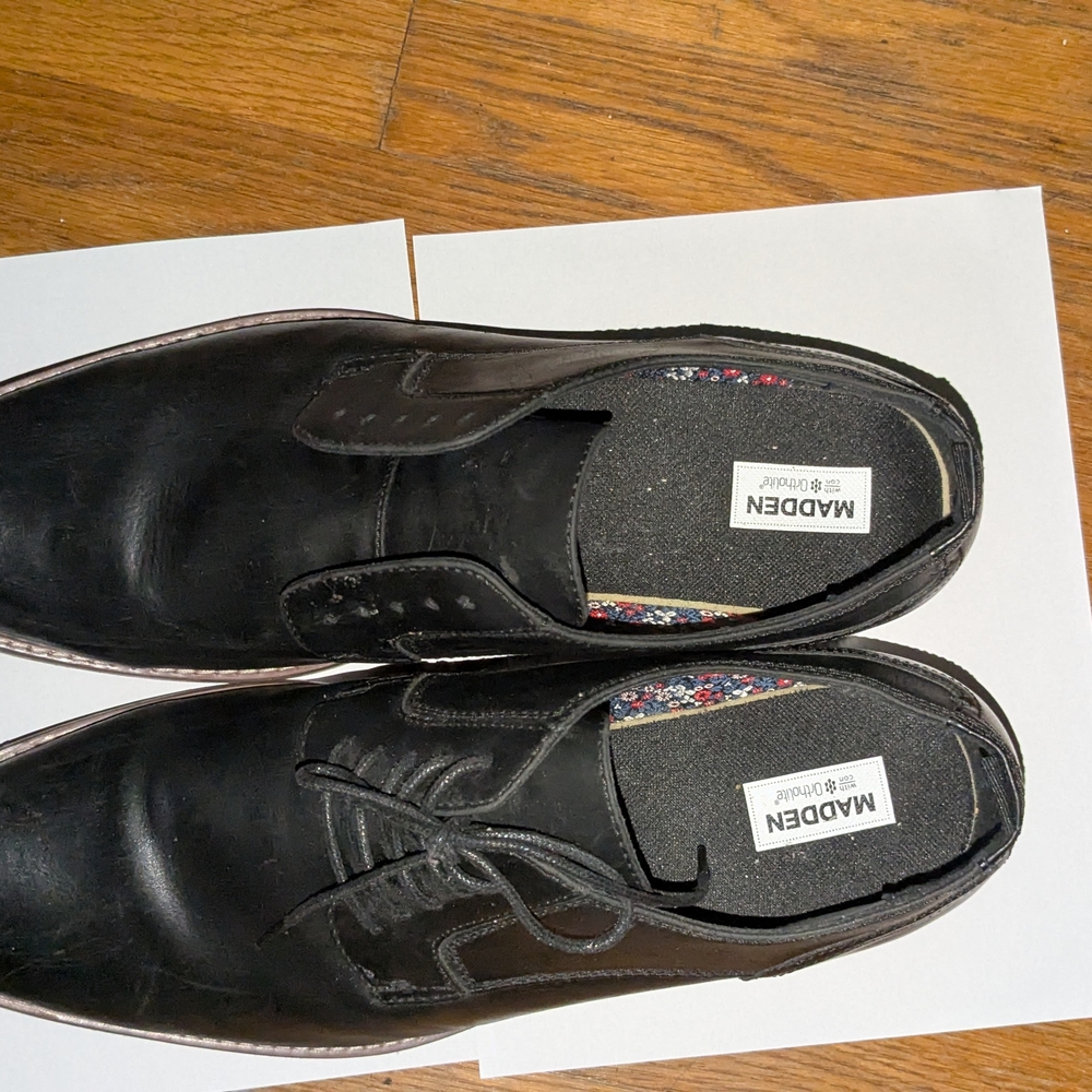 Steve Madden Black Leather Oxfords Sleek Formal Design